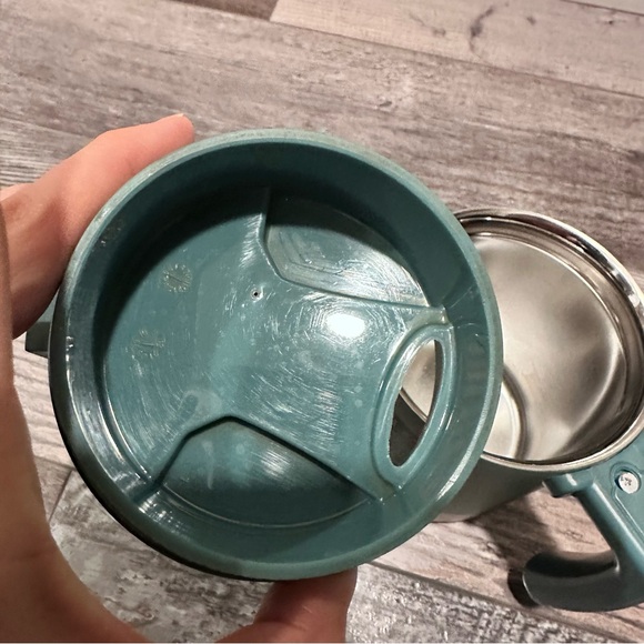 Vintage Stanley “Special Edition” Teal Handled Steel Travel Mug; 18 OZ - Picture 9 of 13